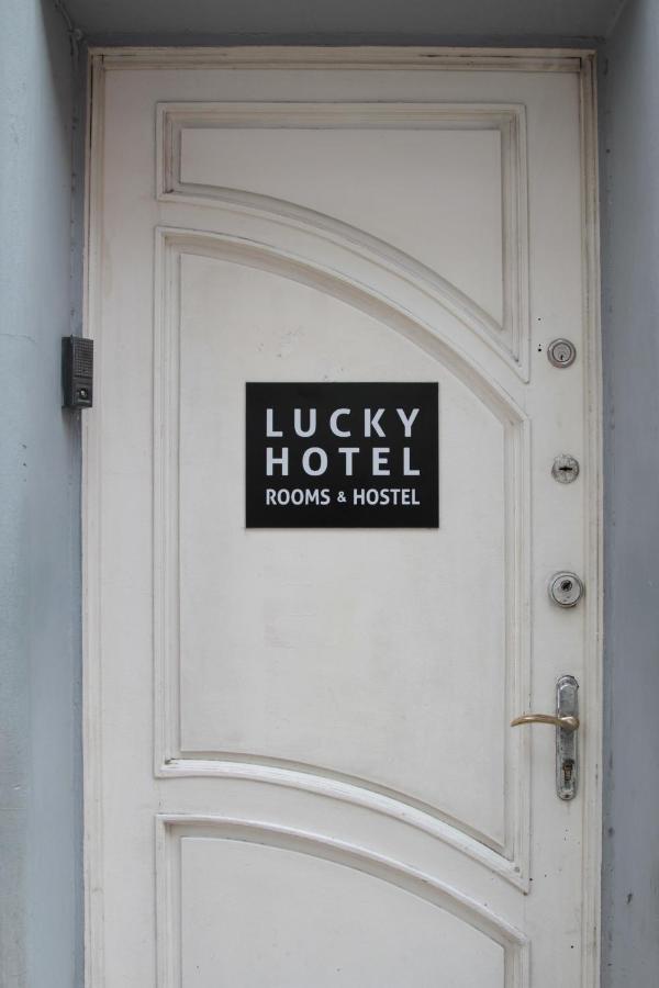 Lucky Hotel Tbilisi Bagian luar foto